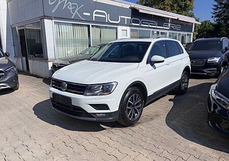 VW Tiguan Volkswagen Comfortline2.0 TDI DSG 4Motion|1.Hand|Cam