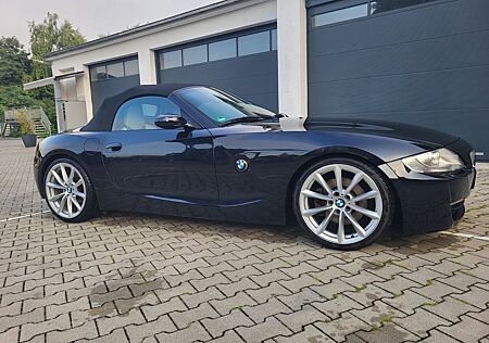 BMW Z4 Roadster 3.0si - Sportsitze keine Klappstühle