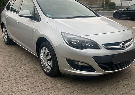 Opel Astra 1.6 CDTI //Checkheft./1. Hand/TÜV/ Guter z