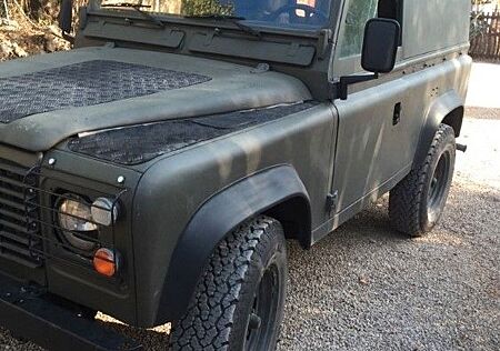 Land Rover Defender 90 TDI