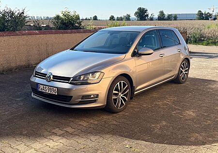 VW Golf Volkswagen 2.0 TDI DSG BMT Highline Highline