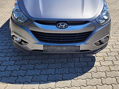 Hyundai ix35 2.0 CRDi 4WD - wenig KM