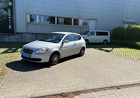 Hyundai Accent 1.4 benziener FG1