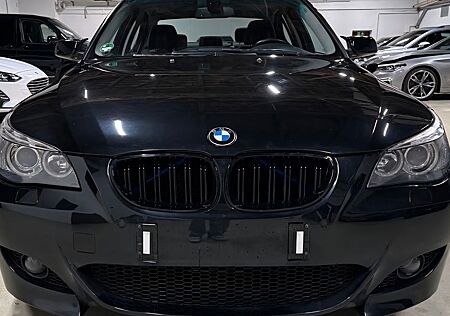 BMW 523i A -
