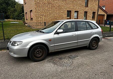 Mazda 323 , EZ 03/2003, 121.785 km - HU bis 09/25