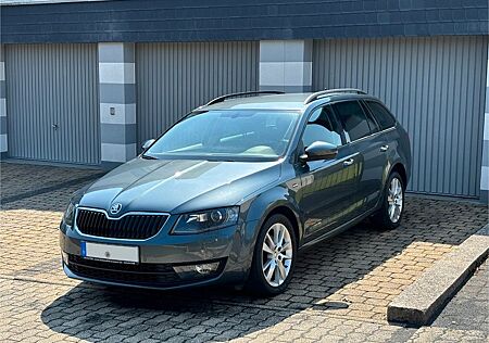 Skoda Octavia 1.4 TSI JOY XENON SHZ TEMPOMAT