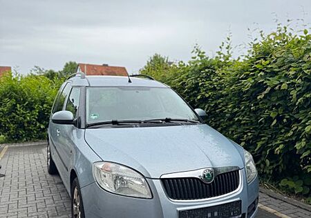 Skoda Roomster 1.6 Plus Edition Automatik || TÜV NEU