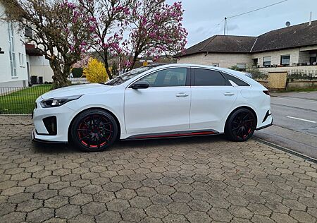 Kia Pro_ceed pro_cee'd / ProCeed 1.6 T-GDI DCT GT GT