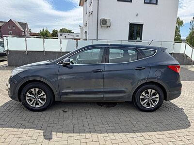 Hyundai Santa Fe Trend 2WD/PDC/AC/