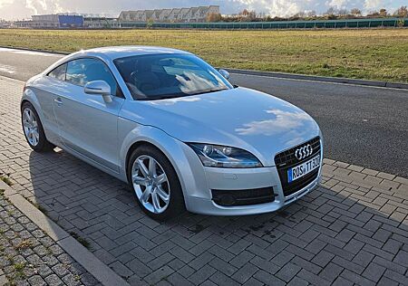 Audi TT Coupe 3.2 S tronic quattro -