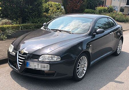 Alfa Romeo GT 2.0 JTS 16V *TÜV NEU*Klima/Tempomat/Bluetooth