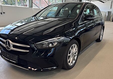 Mercedes-Benz B 200 MBUX LED Scheinwerfer Teilleder