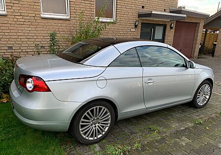 VW Eos Volkswagen 2.0 FSI Standard