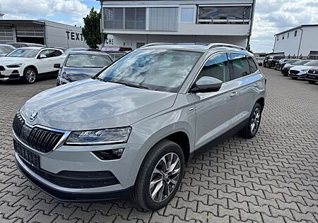 Skoda Karoq Drive 125 1 HAND -DSG-PANO-APPLE CAR