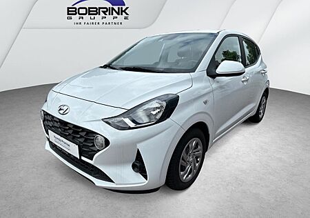 Hyundai i10 1.0 Select SHZ LenkradHZG Allwetter PDC DAB