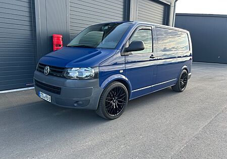 VW T5 Transporter Volkswagen T5 2.0 TDI, Recaro, 20 Zoll, Zahnriemen & TÜV ne
