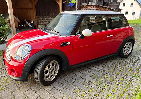 Mini Cooper 85686 km EZ 12/11 Klima TÜV NEU 2. Han