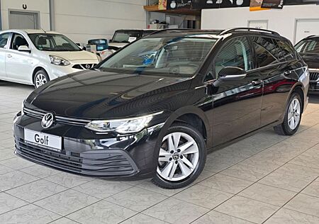 VW Golf Volkswagen VIII Variant Life LED 4xSHZ NAVI Standheiz.