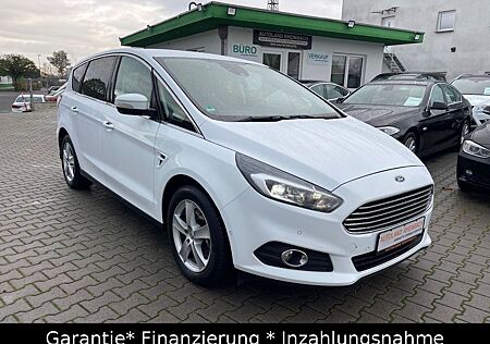 Ford S-Max Titanium /Kamera /Navi/Automatik/AHK