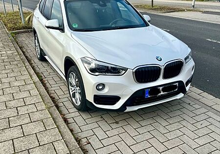 BMW X1 xDrive20i Steptronic -