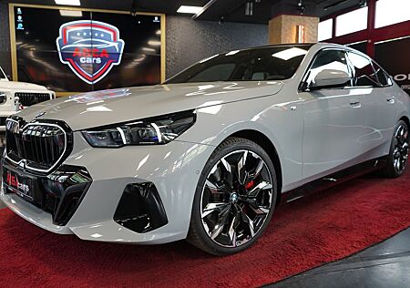 BMW 540 d XDRIVE M-SPORT B&W PANO HUD 360 LIFT