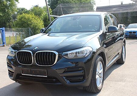BMW X3 xDrive 2.0dA Advantage -HeadUp-Panorama-1.Hd