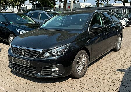 Peugeot 308 AUT NAVI KAMERA 3.ZYLINDER KEINE KOMPRESSION