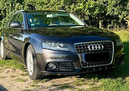 Audi A4 Avant 1.8 TFSI SHZ, AHK, TÜV NEU