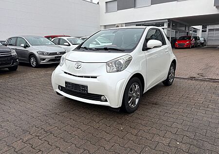 Toyota iQ +*ERSTE HAND*AUTOMATIK*SITZHEIZUNG*