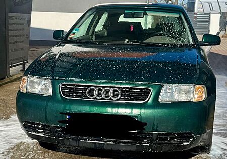 Audi A3 1.8 Ambiente