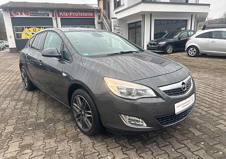 Opel Astra J Lim. 5-trg. Design Edition