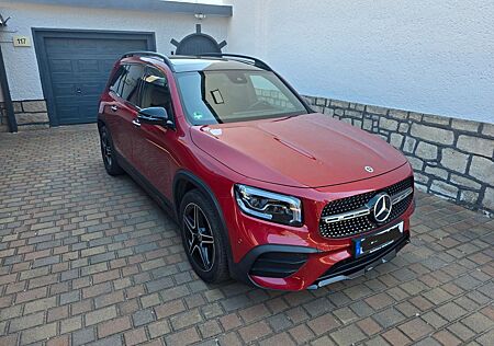 Mercedes-Benz GLB 250 4MATIC DCT -