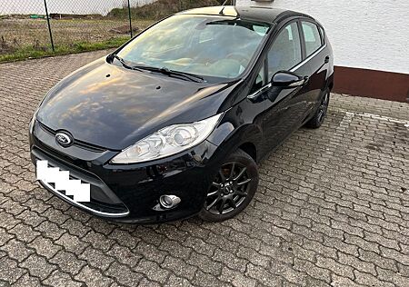Ford Fiesta 1,6 TDCi 66kW 4/5 Türen,Klimaautomatik