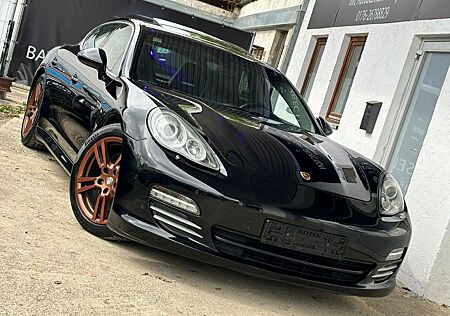 Porsche Panamera 4S *SPORT +* ( 8FACH ) LUFTFAHRWERK