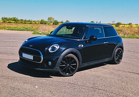 Mini ONE F56 1.5 *TÜV NEU*SHZ*LED*PDC*TEMPOMAT*