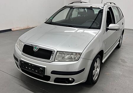 Skoda Fabia Combi Elegance-Tüv neu-Klima-SHZ-Navi