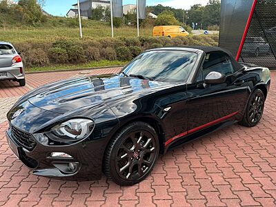 Fiat 124 Spider Lusso//