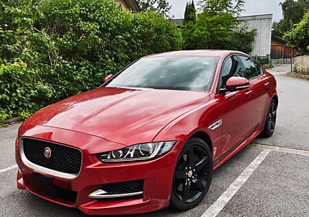 Jaguar XE 20d 180PS AWD R-Sport Automatik R-Sport