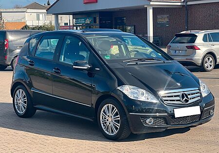 Mercedes-Benz A 200 Avantgarde/Automatik/Xenon/Panorama/TÜV