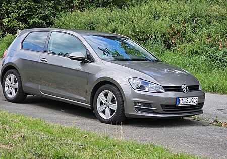 VW Golf Volkswagen 1.2 TSI 63kW BMT Comfortline Comfortline