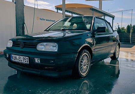 VW Golf Volkswagen 3 Cabrio - 1.8 ABS Motor - viele Neuteile