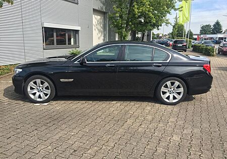 BMW 730d HUD, Aktivlenkung, Dynamic, Garagenwagen