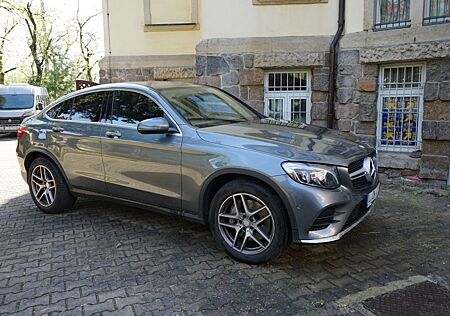 Mercedes-Benz GLC 250 d 4MATIC AMG Line Coupé Autom. AMG Line