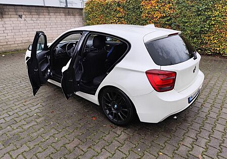 BMW 118i -