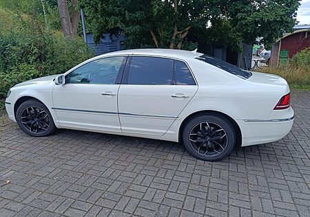 VW Phaeton Volkswagen 3.0 V6 TDI 4MOTION Tiptronic 5-Sitzer -