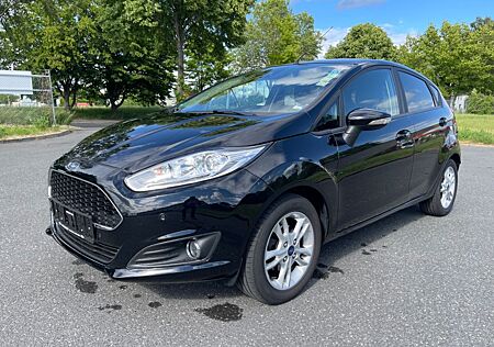 Ford Fiesta Celebration Navi LED AHK Sitz Orig-Km 1Hd
