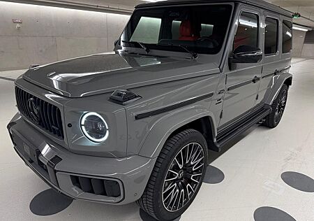 Mercedes-Benz G 63 AMG /CARBON/BURM./TV/PANO/KAMERA/AHK/FULL