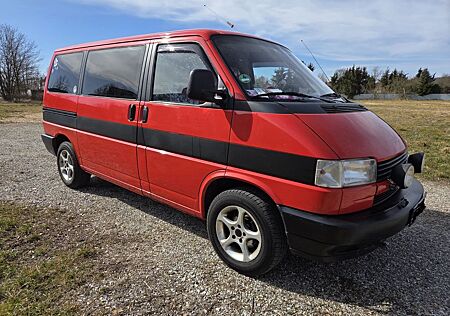 VW T4 Caravelle Volkswagen T4 8-Sitzer und Campervan in einem