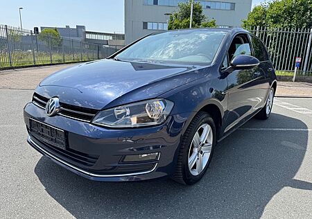 VW Golf Volkswagen VII Lim. Lounge 2.0l TDI Navi PDC Scheckh.
