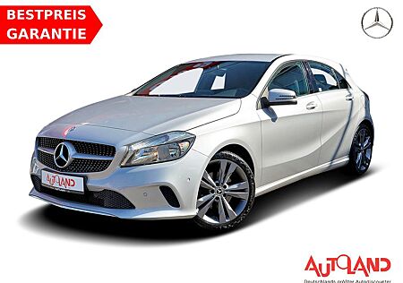 Mercedes-Benz A 180 A180 Navi Sitzheizung Tempomat Keyless-Go PDC